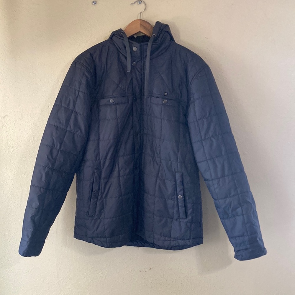 Matix grey puffer jacket. Size Large.
